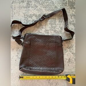 Tumi brown leader zip top crossbody